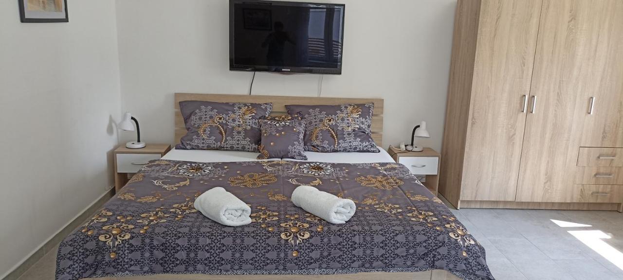 Apartman Gutino Ceska Trebova Eksteriør billede
